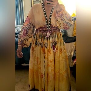 Beautiful maxi dress!